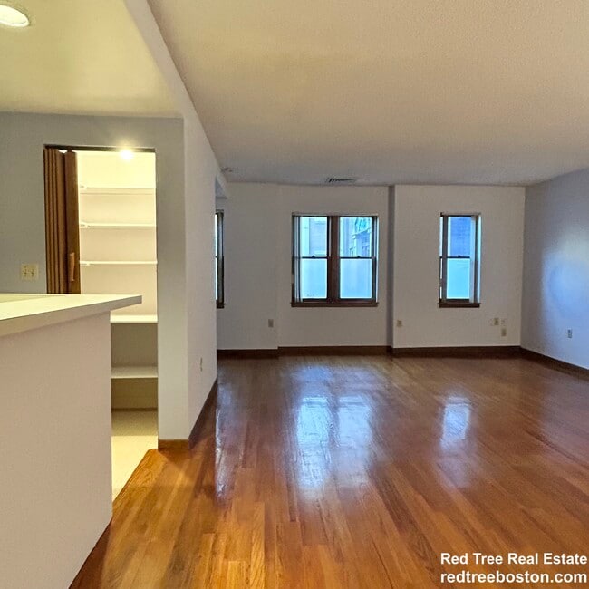 Photo - 28 Parkman St Apartment