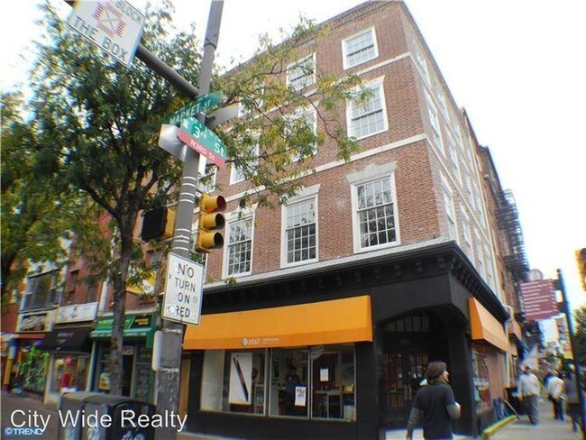 Building Photo - 301 Market St