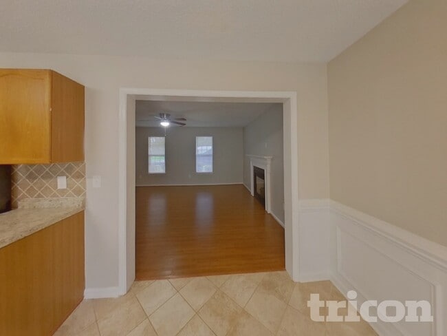 Foto del edificio - 1040 Counselors Dr