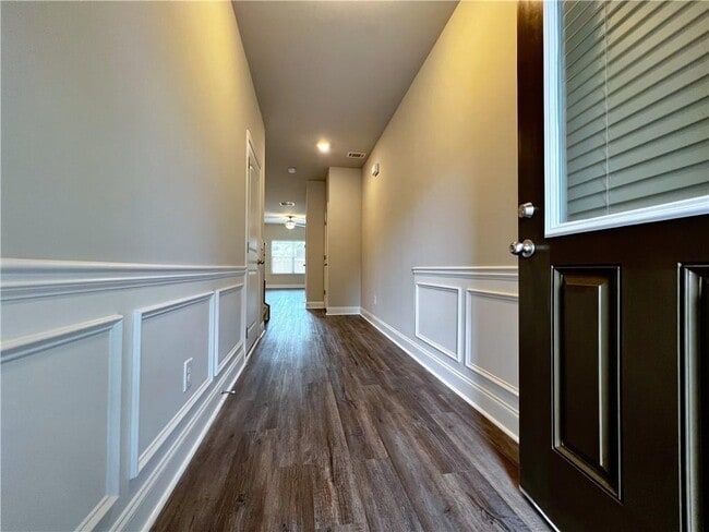 Building Photo - 500 Rockfern Ct