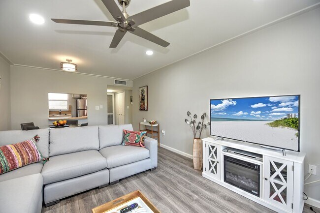 Foto del edificio - 170 Turtle Lake Ct