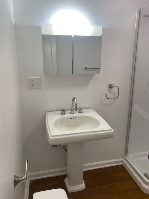 Bathroom - 448 E 27th St