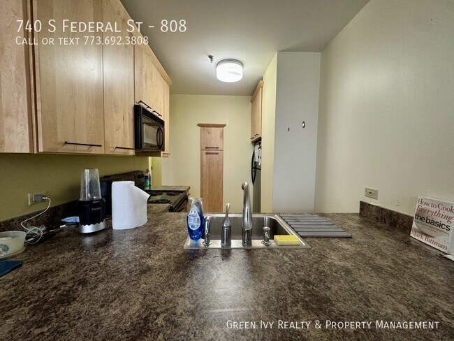 Foto del edificio - 740 S Federal St