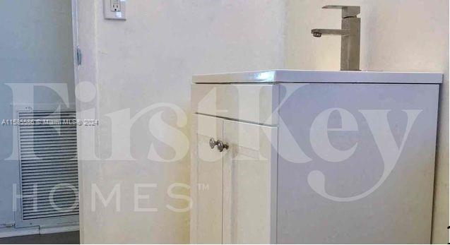 Foto del edificio - 10355 SW 151st Terrace
