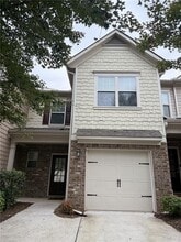 Building Photo - 2660 Maple Leaf Terrace
