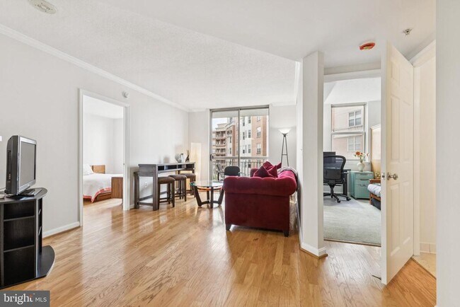Foto del edificio - 3830 9th St N