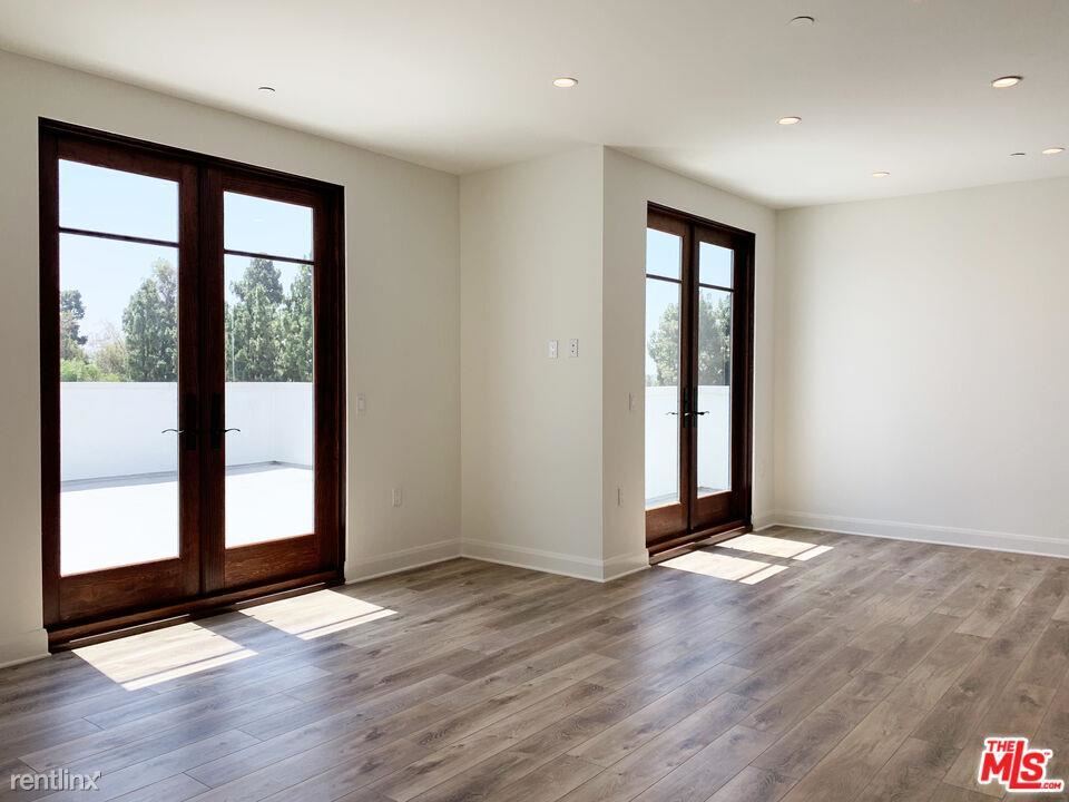 Primary Photo - 3 br, 3.5 bath Condo - 859 S Lucerne Blvd ...