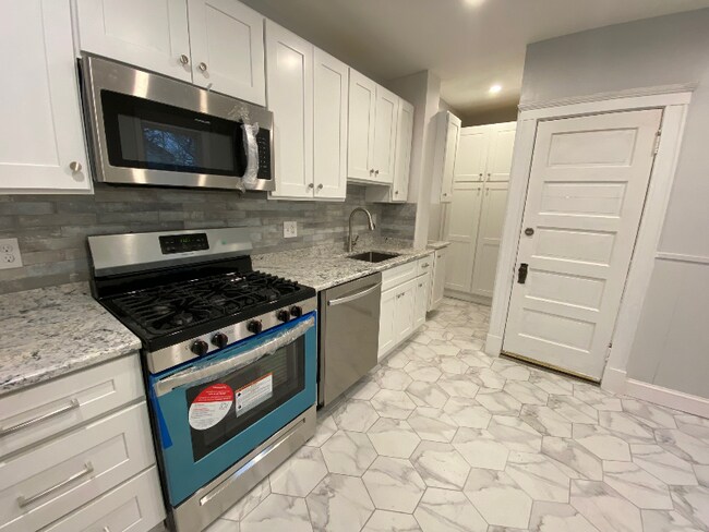 Foto del edificio - 275 Cornell St