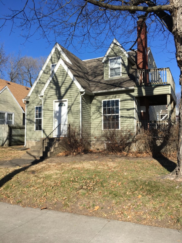 600 West Broadway Unit D, Sedalia, MO 65301 Room for Rent in Sedalia