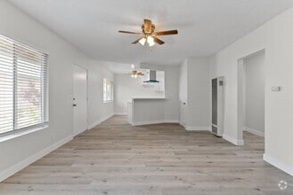 Building Photo - 147 S Magnolia Ave