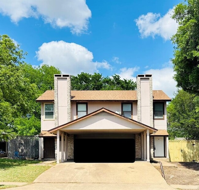 Building Photo - 1206 Tartan Ln