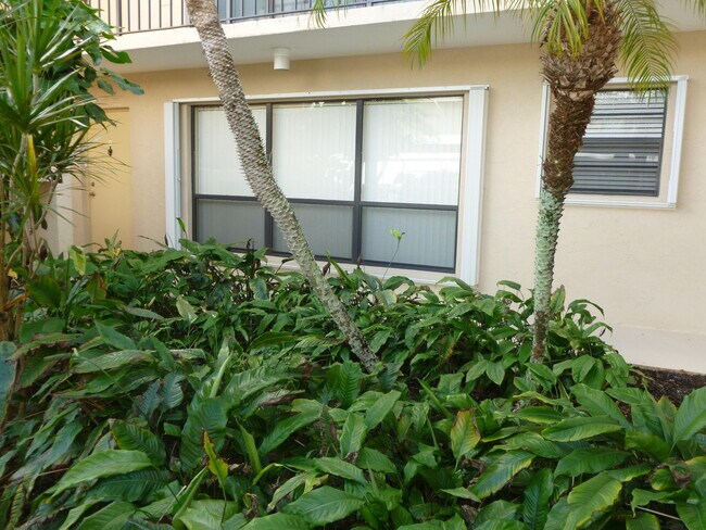 Foto del edificio - 6 Concourse Dr