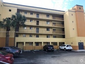 Building Photo - 14961 SW 82nd Ln