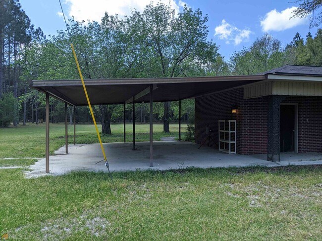 Foto del edificio - 1519 Pleasant Acres Rd
