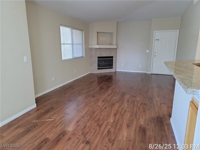 Building Photo - 1554 Dallas Terrace