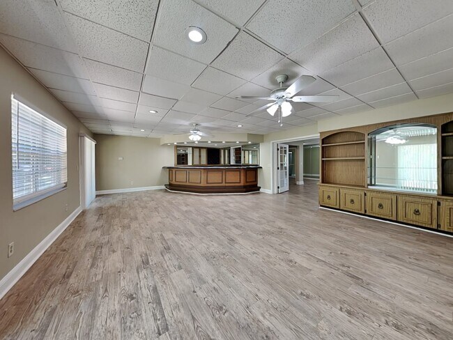 Building Photo - 7321 Egypt Lake Dr