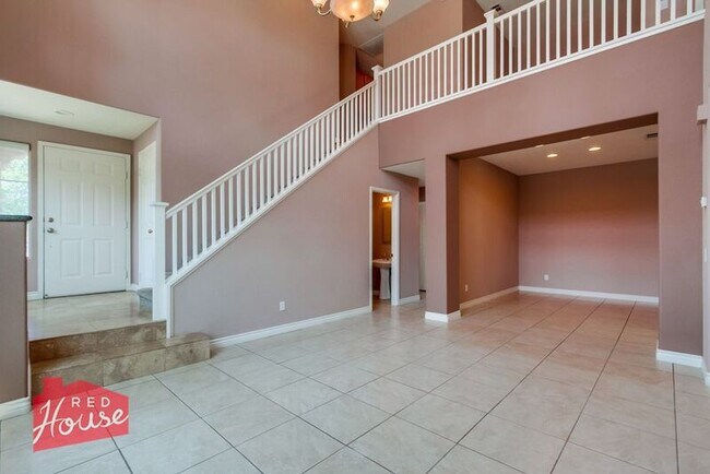 Building Photo - 6418 Kinglet Way