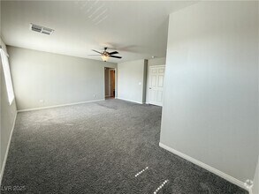 Building Photo - 7745 Wishbone Falls St