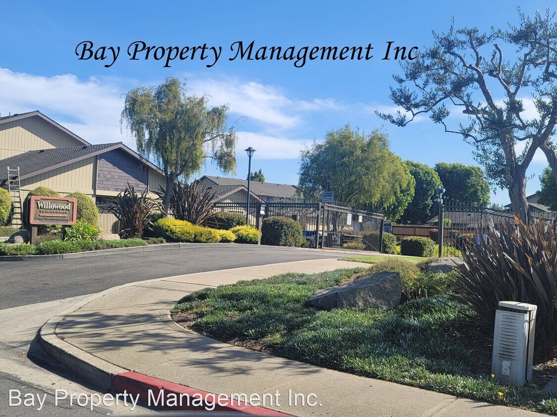 Foto principal - 3 br, 2.5 bath House - 1860 - 5 Cherokee Dr