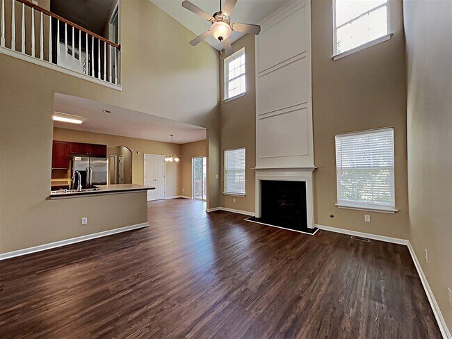 Building Photo - 21 Lilyfield Ln