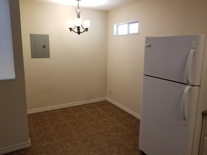 Foto principal - 2104 S Polk St