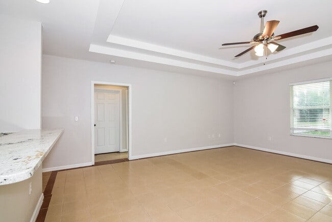 Foto del edificio - 6557 Shepherd Oaks Rd