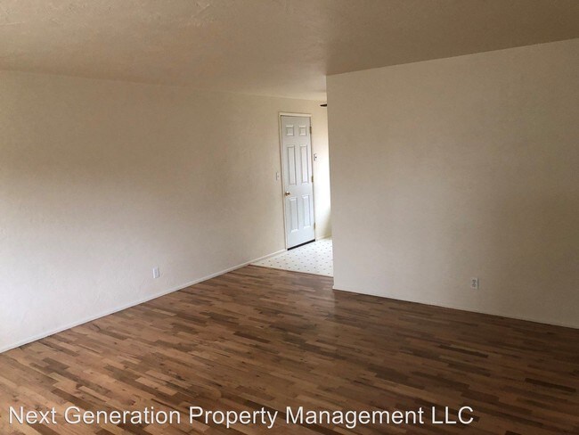 Building Photo - 2 br, 1 bath House - 1442 Water St.
