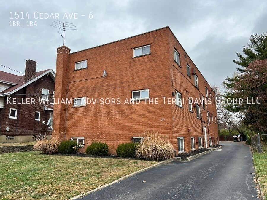 1514 Cedar Ave Unit 6, Cincinnati, OH 45224 Room for Rent in