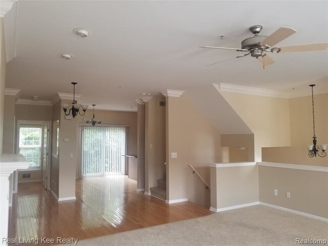 Foto del edificio - 43786 Cherry Grove Ct E