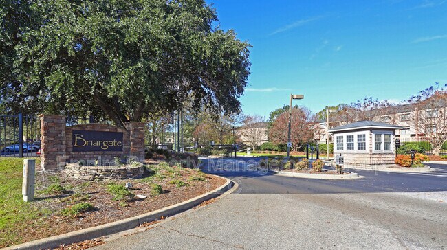 Building Photo - 224 Old Manor Rd