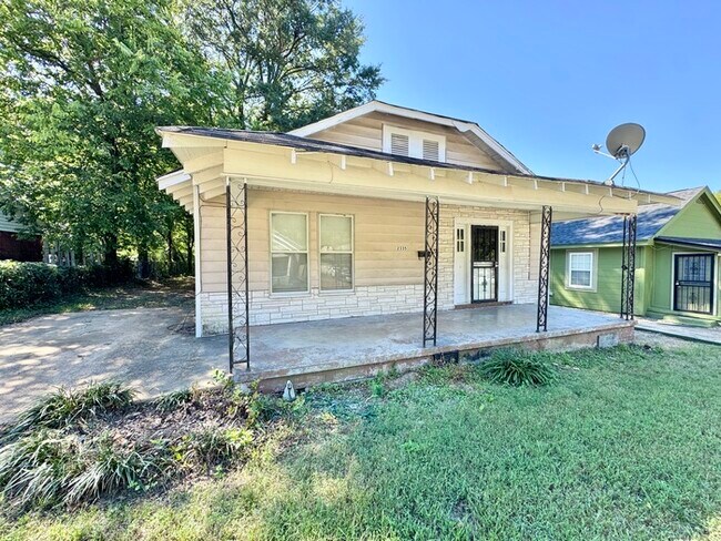 Foto del edificio - 2335 Boyle Ave