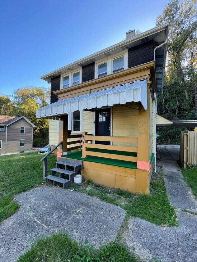 3 bedroom in quiet part of Clairton Move i... - 3 bedroom in quiet part of Clairton Move i...
