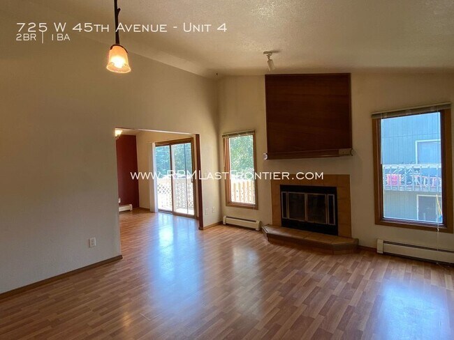 Foto del edificio - 725 W 45th Ave