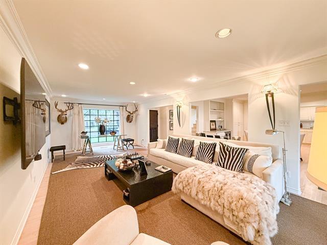 Building Photo - 4500 San Carlos Dr