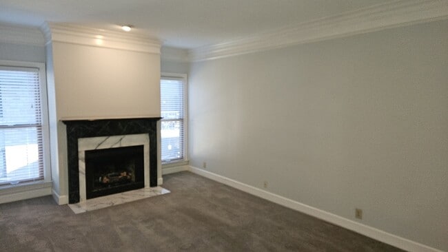 Photo - 320 Sloan Road Unit B Apartment