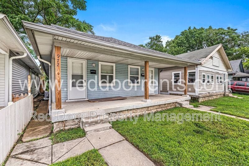 Foto principal - 972 Edgemont Ave