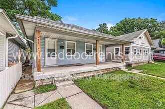 Building Photo - 972 Edgemont Ave