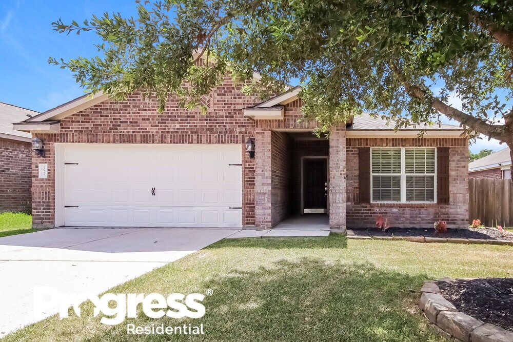 12127 Clara Ln, Pinehurst, TX 77362 House Rental in Pinehurst, TX