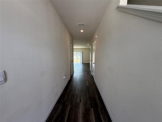 Foto del edificio - 1382 Tallowwood Ln