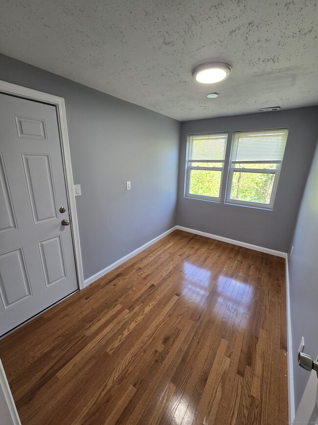 Foto del edificio - 85 Hillside Ave