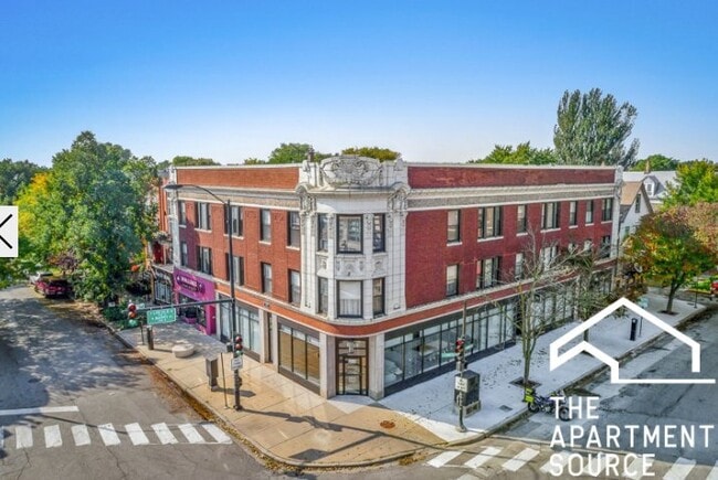 Photo - 1507 W Barry Ave Apartment