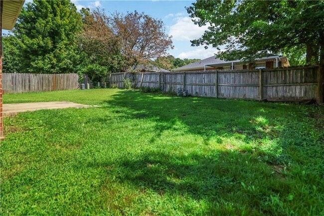 Building Photo - 1156 Oleander Ln