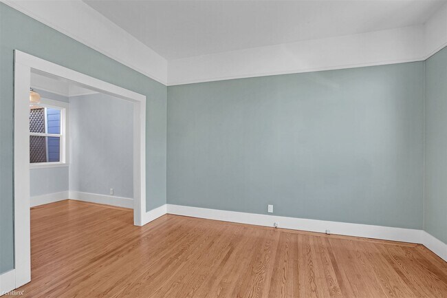 Building Photo - 2 br, 1 bath House - 225 Winfield St