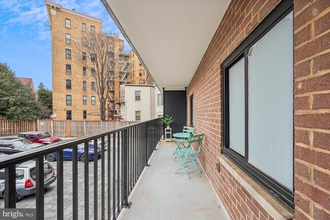 Foto del edificio - Incredible Location in Dupont Circle- Upda...