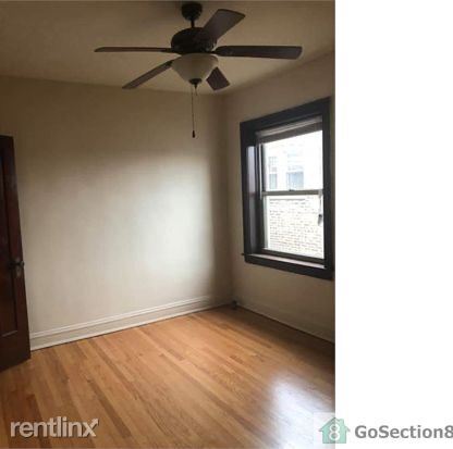 Building Photo - 2950 W 60th St