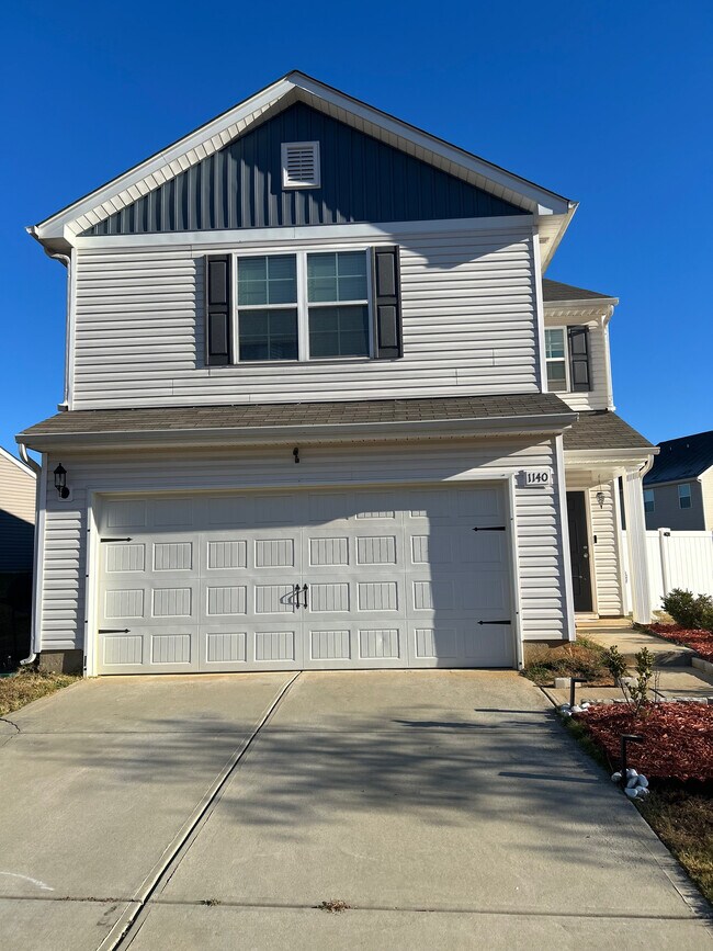 Foto del edificio - 1140 Winding Creek Rd