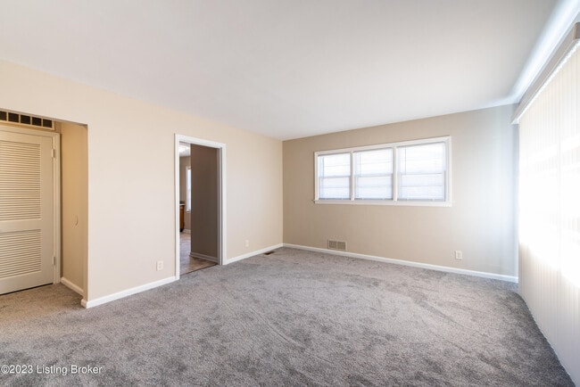 Building Photo - 4201 Berkshire Ave