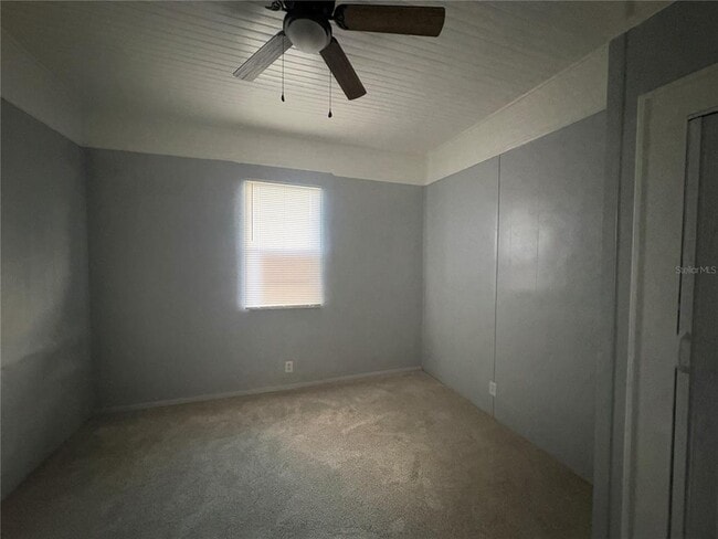 Foto del edificio - 1122 Gilmore Ave