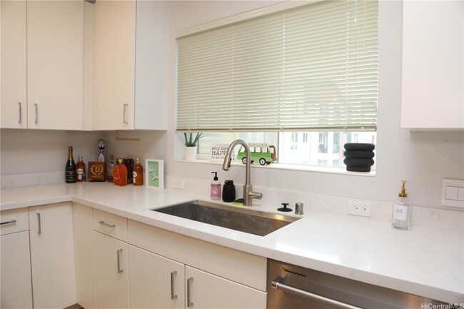 Foto del edificio - 91-3641-3641 Iwikuamoo St