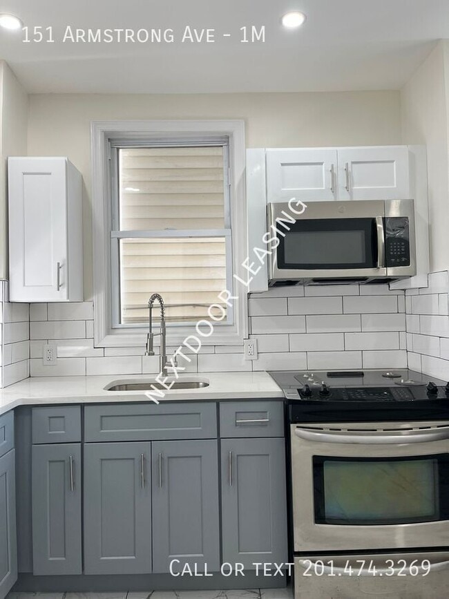 Building Photo - 151 Armstrong Ave